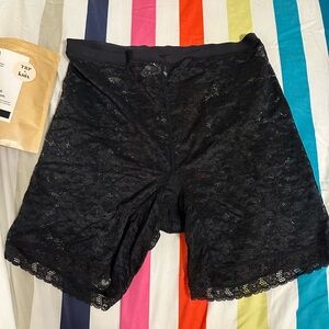 XXL Knix Lace Thigh Saver Short
